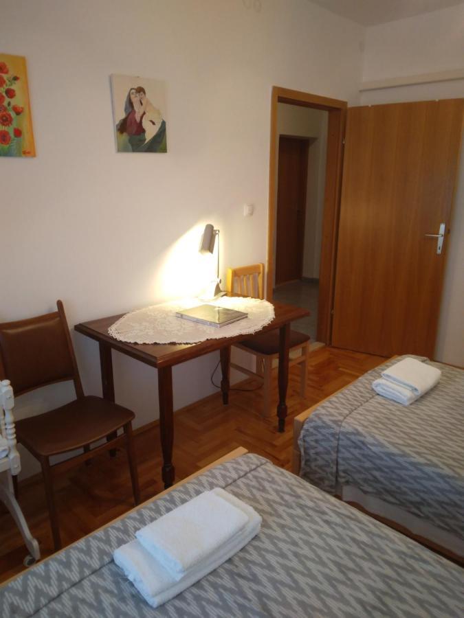 Apartment Meri Trogir Exterior foto