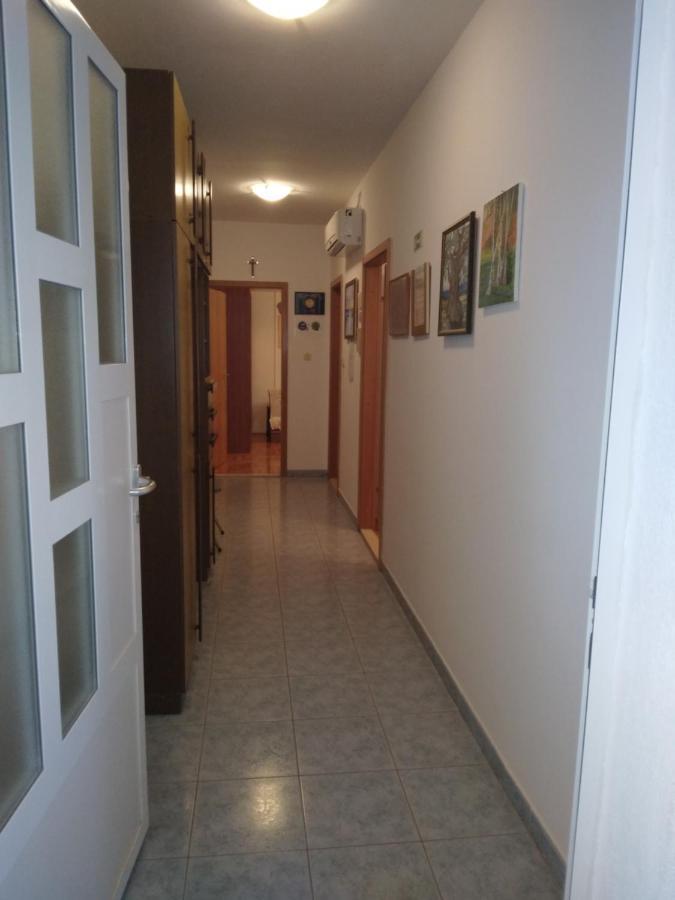Apartment Meri Trogir Exterior foto
