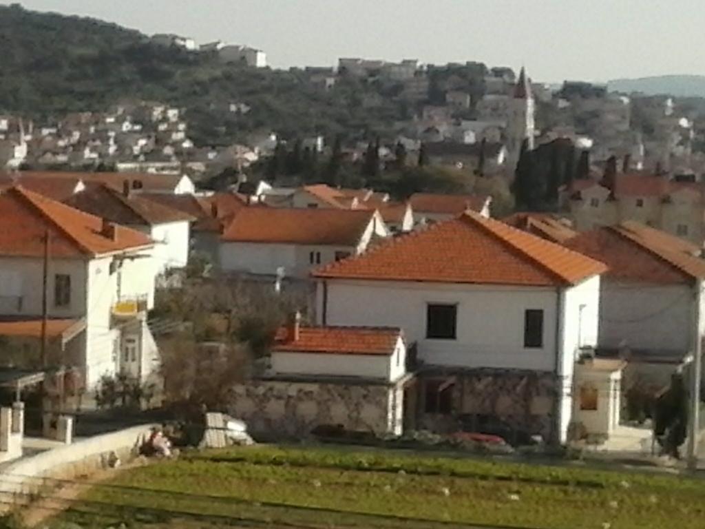 Apartment Meri Trogir Exterior foto