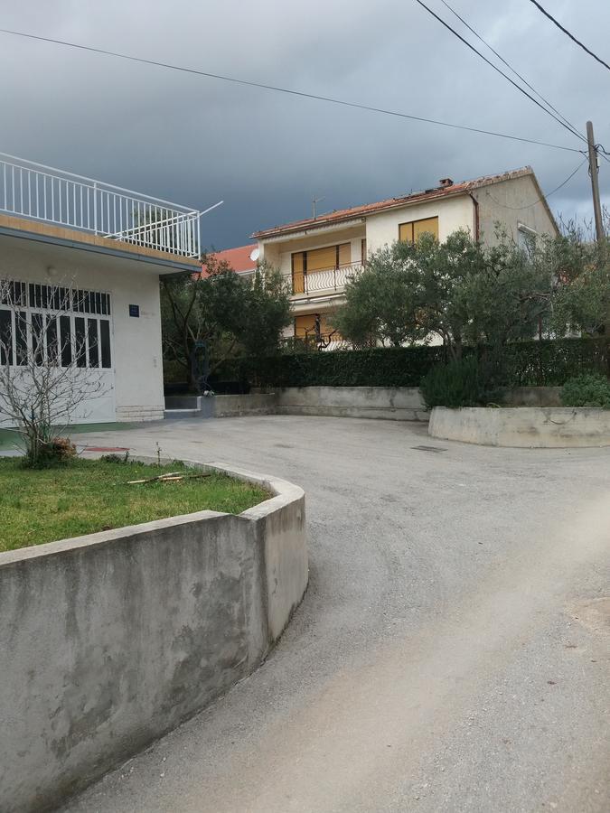 Apartment Meri Trogir Exterior foto