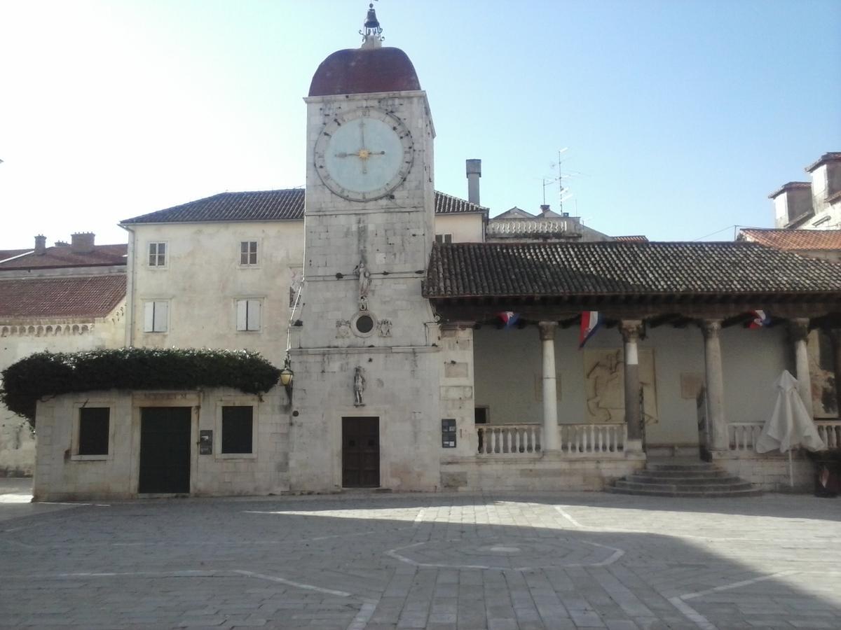 Apartment Meri Trogir Exterior foto